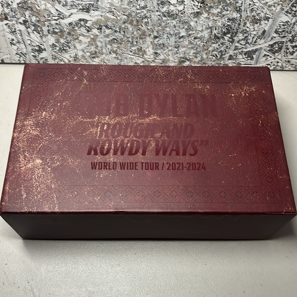 Bob Dylan 2021-2024 Rough And Rowdy Ways~ Complete Tour Box Set - Picture 2 of 12